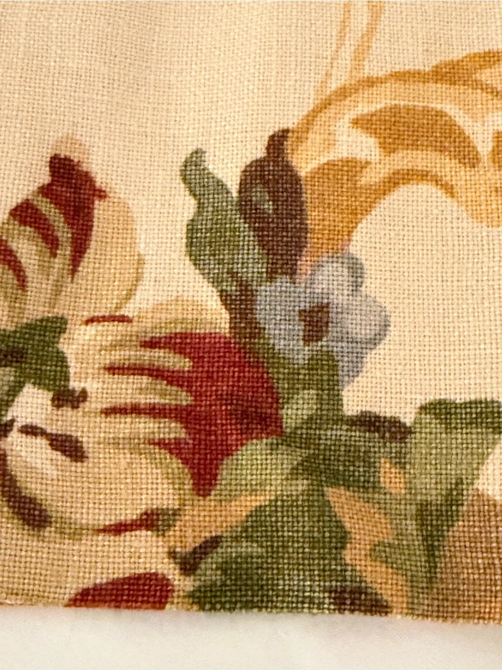 1990s Vintage Floral Swag Valance (set of 2).